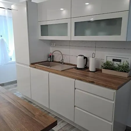 Villa Anna, Ingyenes Wifivel és Parkolással. *