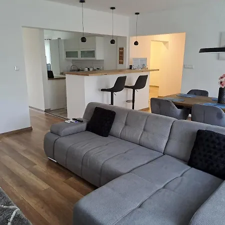 Villa Anna, Ingyenes Wifivel és Parkolással. *